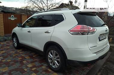 Позашляховик / Кросовер Nissan Rogue 2016 в 
