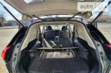 Позашляховик / Кросовер Nissan Rogue 2017 в 