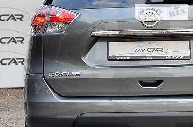 Позашляховик / Кросовер Nissan Rogue 2016 в 