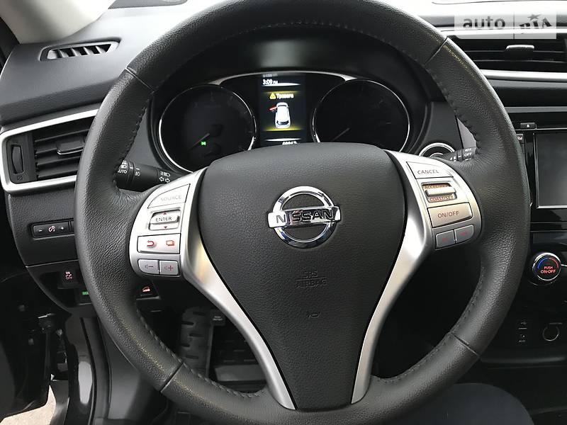 Позашляховик / Кросовер Nissan Rogue 2015 в Києві