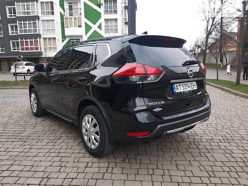 Позашляховик / Кросовер Nissan Rogue 2016 в Івано-Франківську