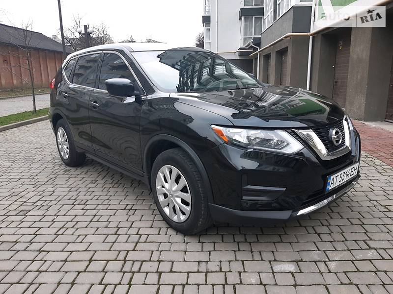 Позашляховик / Кросовер Nissan Rogue 2016 в Івано-Франківську