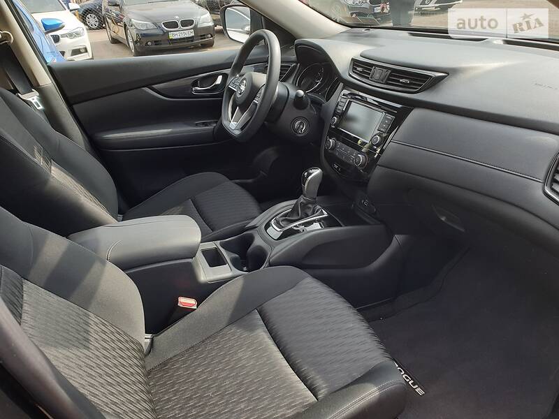 Позашляховик / Кросовер Nissan Rogue 2018 в Одесі