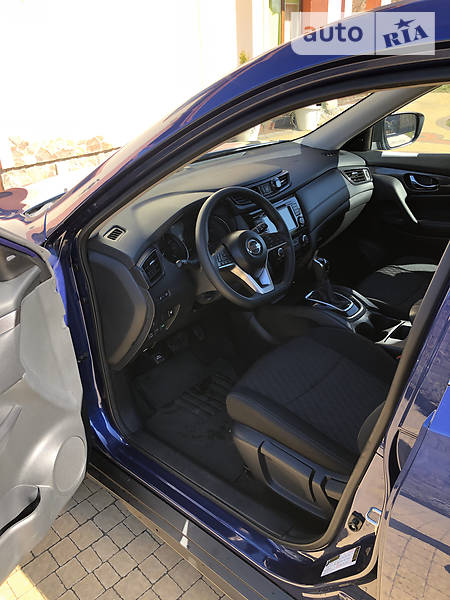 Позашляховик / Кросовер Nissan Rogue 2018 в Львові