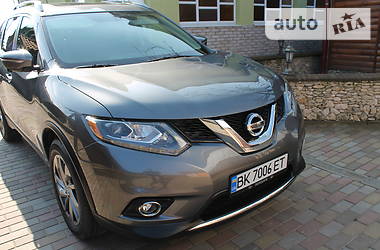 Позашляховик / Кросовер Nissan Rogue 2015 в 
