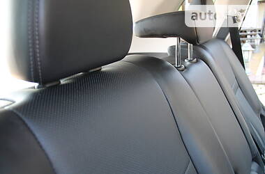 Позашляховик / Кросовер Nissan Rogue 2015 в 