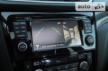 Позашляховик / Кросовер Nissan Rogue 2015 в 