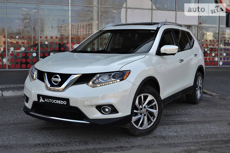 Позашляховик / Кросовер Nissan Rogue 2015 в 