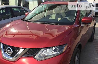 Позашляховик / Кросовер Nissan Rogue 2016 в 