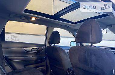 Позашляховик / Кросовер Nissan Rogue 2014 в 