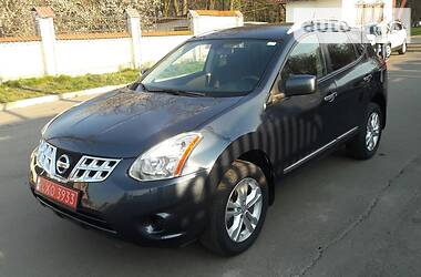 Позашляховик / Кросовер Nissan Rogue 2013 в 