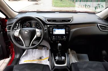 Позашляховик / Кросовер Nissan Rogue 2014 в 