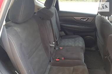 Позашляховик / Кросовер Nissan Rogue 2014 в 