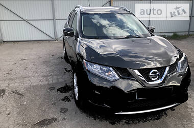 Внедорожник / Кроссовер Nissan Rogue 2014 в Черкассах