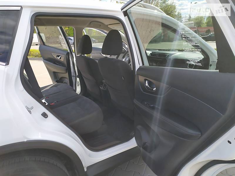 Позашляховик / Кросовер Nissan Rogue 2016 в Житомирі фото 24 Позашляховик / Кросовер Nissan Rogue 2016 в Житомирі