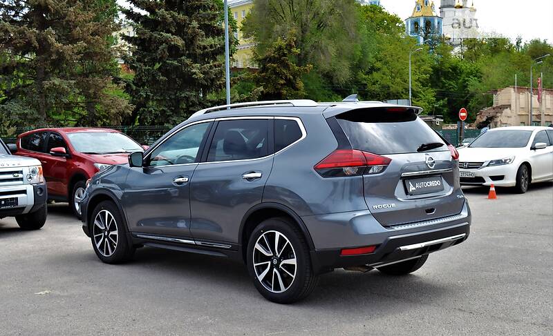 Позашляховик / Кросовер Nissan Rogue 2017 в Харкові