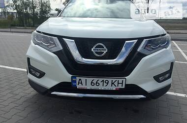 Внедорожник / Кроссовер Nissan Rogue 2018 в Киеве