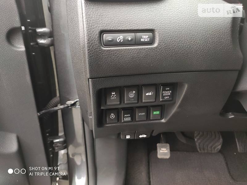 Позашляховик / Кросовер Nissan Rogue 2016 в Харкові