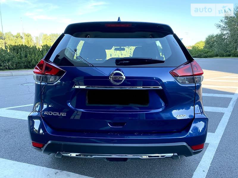 Позашляховик / Кросовер Nissan Rogue 2018 в Києві