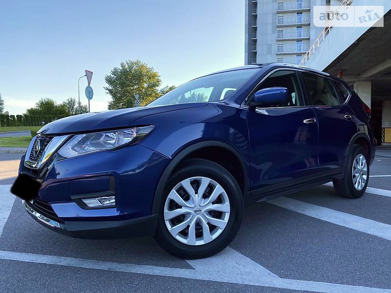 Позашляховик / Кросовер Nissan Rogue 2018 в Києві