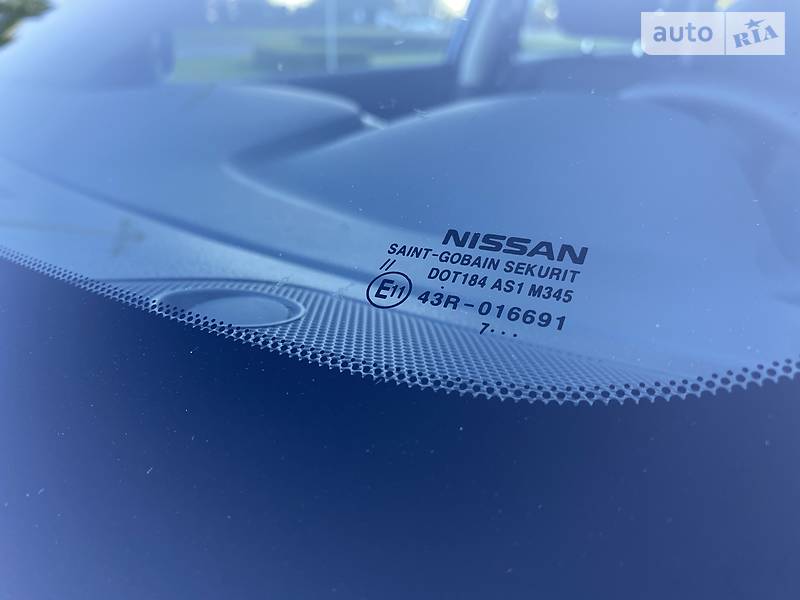 Позашляховик / Кросовер Nissan Rogue 2018 в Києві