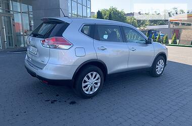 Внедорожник / Кроссовер Nissan Rogue 2015 в Хмельницком