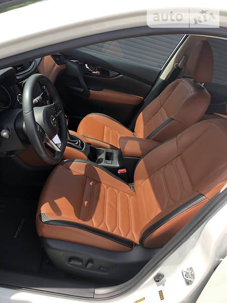 Позашляховик / Кросовер Nissan Rogue 2016 в Одесі фото 14 Позашляховик / Кросовер Nissan Rogue 2016 в Одесі