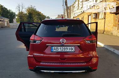 Позашляховик / Кросовер Nissan Rogue 2017 в Вінниці