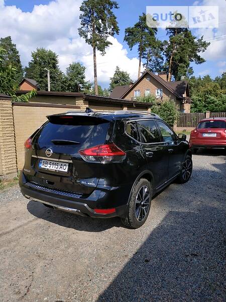 Позашляховик / Кросовер Nissan Rogue 2018 в Ірпені