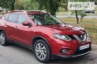 Внедорожник / Кроссовер Nissan Rogue 2014 в Киеве