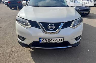 Внедорожник / Кроссовер Nissan Rogue 2015 в Киеве