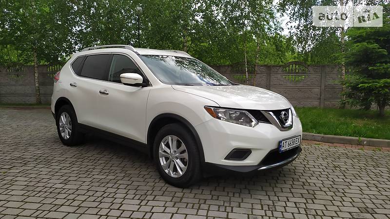 Внедорожник / Кроссовер Nissan Rogue 2015 в Ивано-Франковске