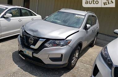 Внедорожник / Кроссовер Nissan Rogue 2018 в 