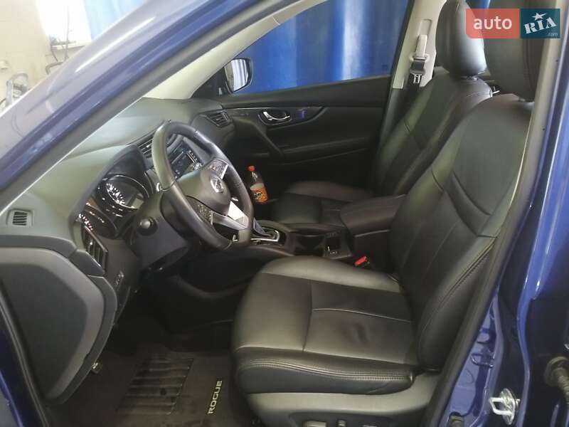 Позашляховик / Кросовер Nissan Rogue 2018 в Києві
