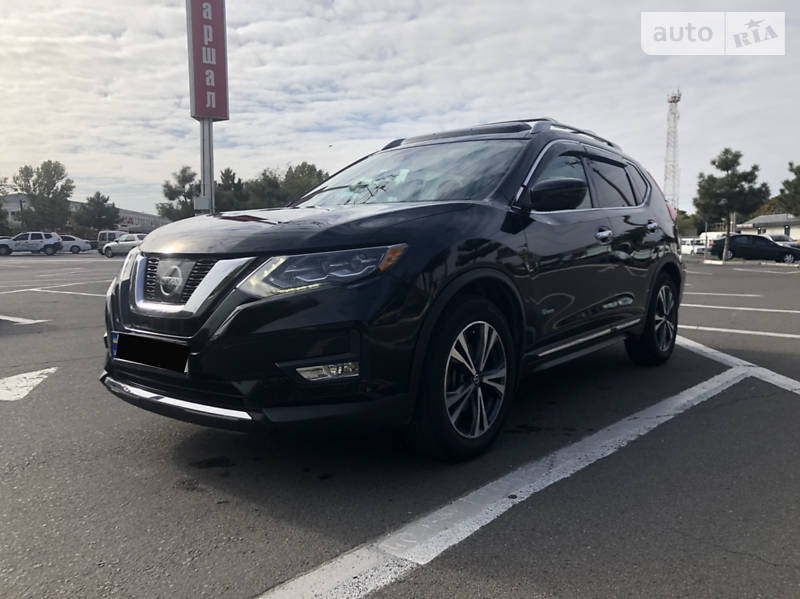 Позашляховик / Кросовер Nissan Rogue 2017 в Одесі