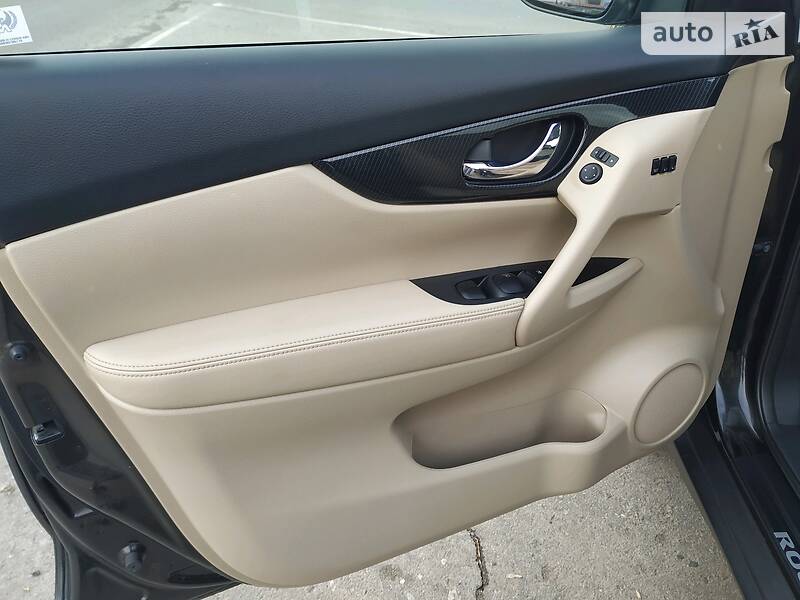 Позашляховик / Кросовер Nissan Rogue 2014 в Рівному