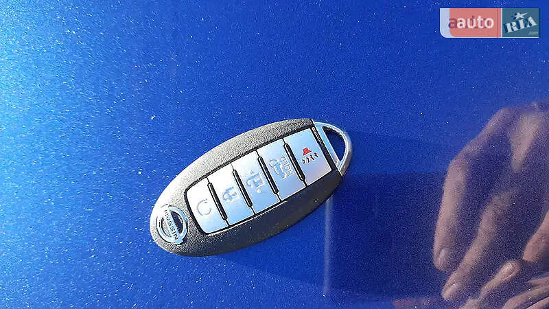 Внедорожник / Кроссовер Nissan Rogue 2019 в Киеве