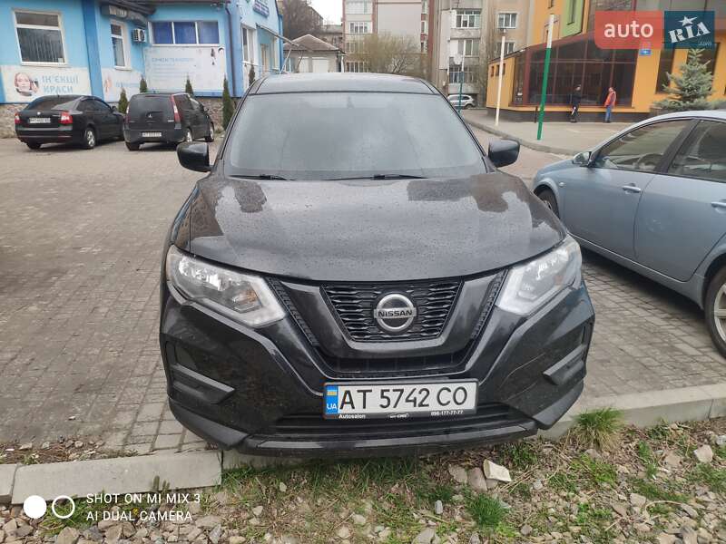 Позашляховик / Кросовер Nissan Rogue 2018 в Івано-Франківську