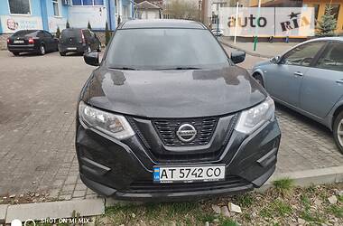 Внедорожник / Кроссовер Nissan Rogue 2018 в Ивано-Франковске