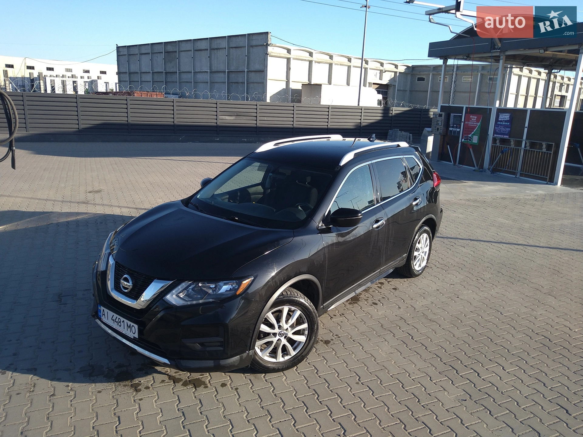 2016 Nissan Rogue - фото 1