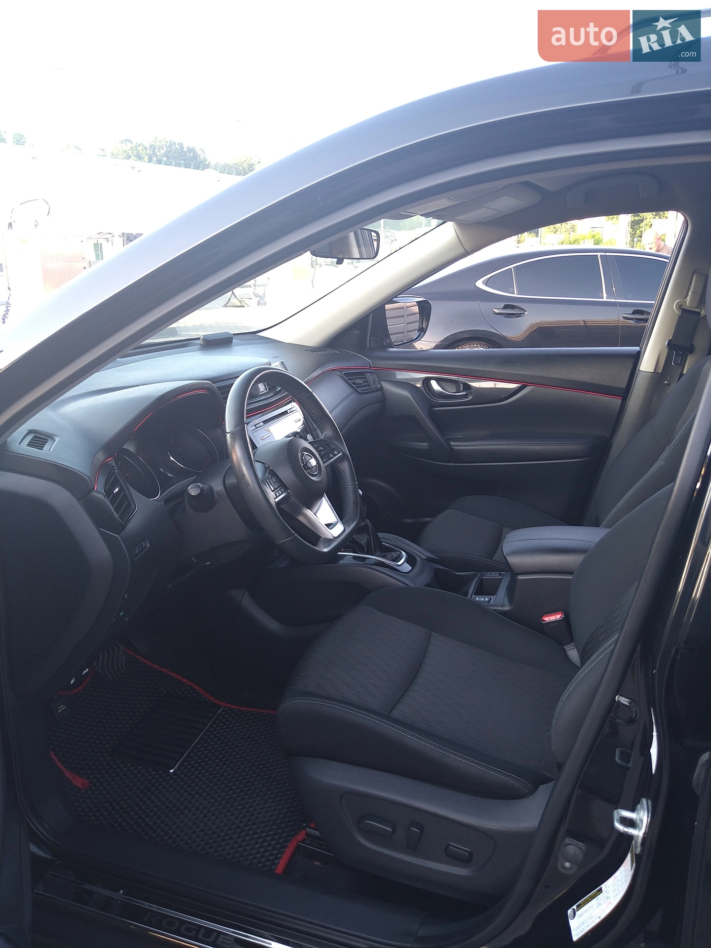 2016 Nissan Rogue - мініатюра 16