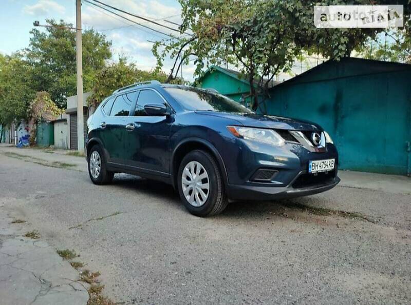 Внедорожник / Кроссовер Nissan Rogue 2015 в Черноморске