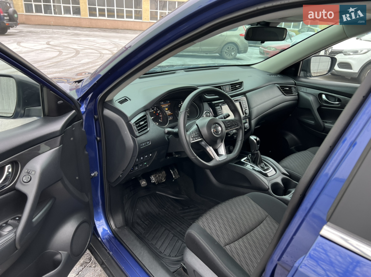 2018 Nissan Rogue - мініатюра 29