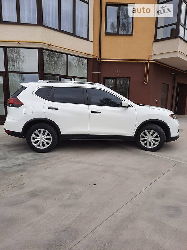 Nissan Rogue