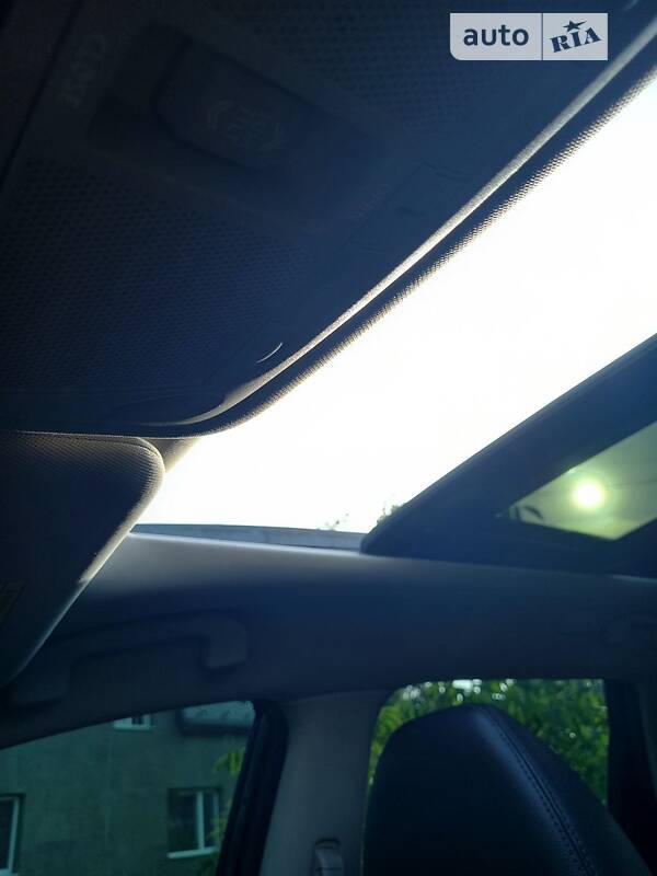 Позашляховик / Кросовер Nissan Rogue 2015 в Тернополі