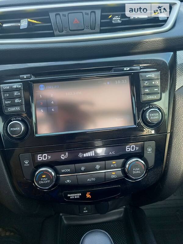 Позашляховик / Кросовер Nissan Rogue 2015 в Тернополі