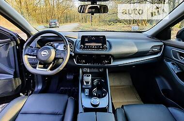 Внедорожник / Кроссовер Nissan Rogue 2020 в 
