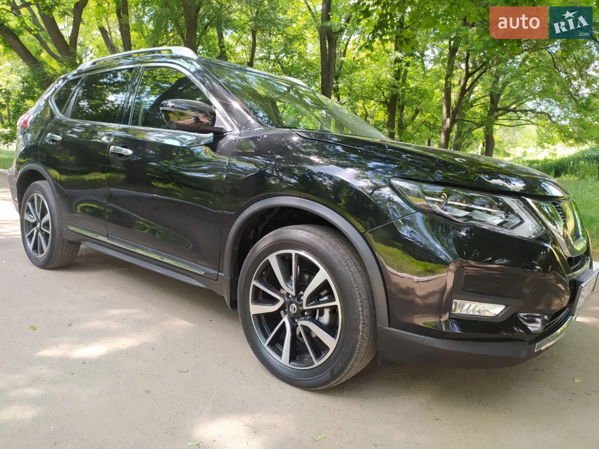 2018 Nissan Rogue - мініатюра 2