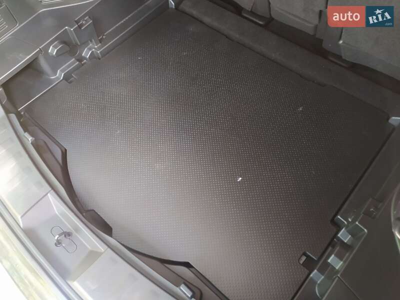 Внедорожник / Кроссовер Nissan Rogue 2018 в Кропивницком