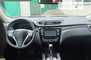 Позашляховик / Кросовер Nissan Rogue 2016 в Тернополі